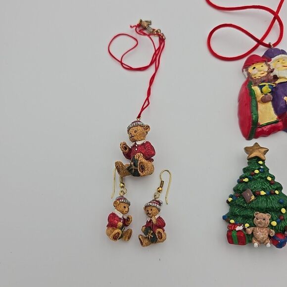 Vintage LOT 7 Varity Christmas brooch/Pin 1 Necklace 1 Set Necklace & Earrings - Picture 2 of 9